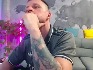 Chaturbate Free Live Porn of vikingchrisss
