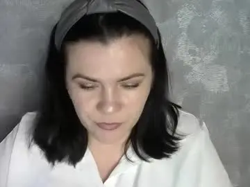 Chaturbate Watch Live Sex Cams of white__queen_