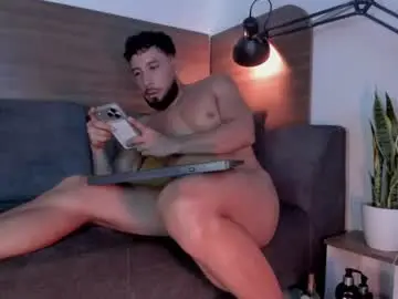 Chaturbate Free Live Porn of bruno_woods