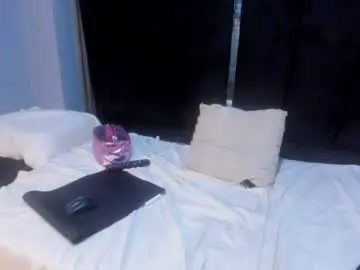Chaturbate Best live sex cam show of scarlett_start