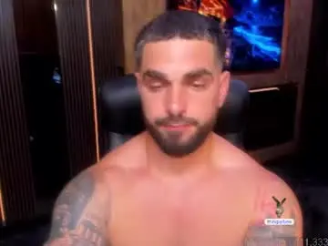 Chaturbate Best live sex cam show of mrkarlhot99