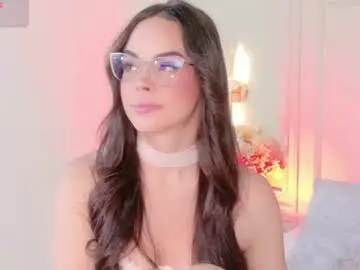 Chaturbate Adult Video Chat of maddisonevanns
