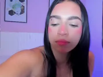 Chaturbate Sex Cam of myla_cute18