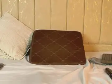 Chaturbate Free Porn Cam of vivi_ruby