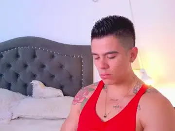 Chaturbate Live Sex of elian_craiggggg
