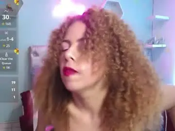 Chaturbate Live Porn of thalia_mills19