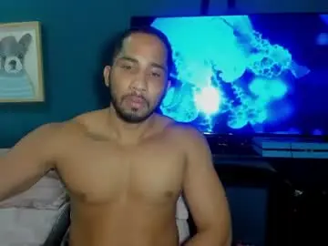 Chaturbate Live Sex Cam of cristobal12cock