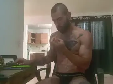 Chaturbate Live Sex Cam of matheusbeard2