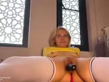 Chaturbate Live Sex of honey_sunshine
