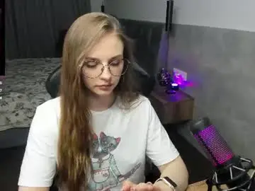 Chaturbate Free Live Porn of mcfly_11