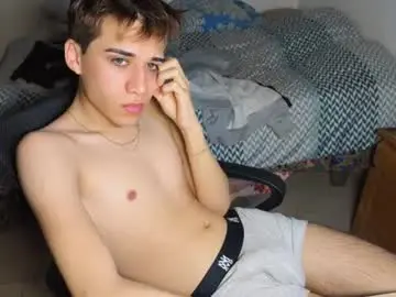 Chaturbate Adult Video Chat of kevinonly43