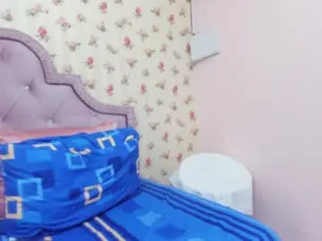Chaturbate Live Sex Cam of crystal_watson0
