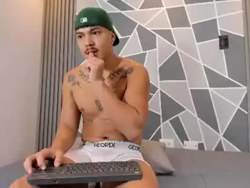 Chaturbate Best live sex cam show of confi17_latin