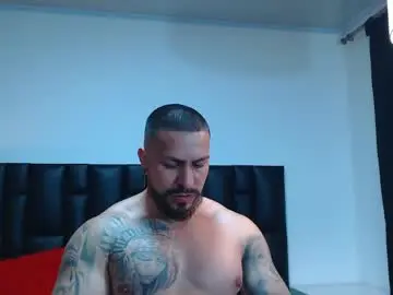 Chaturbate Live Sex Cam of luck_grey