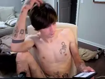 Chaturbate Free Porn Cam of str8whiteboy21