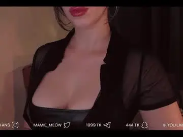 Chaturbate Nude Webcam of mamiemeow