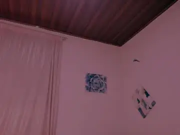 Chaturbate Live Sex Cam of candle_lz
