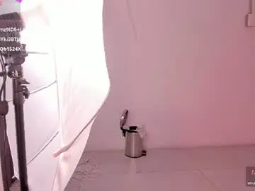 Chaturbate Adult Video Chat of anniie_clarkson