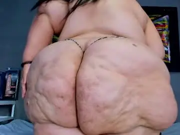 Chaturbate Nude Webcam of charlotte_curvy_