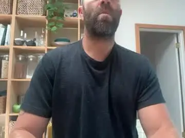 Chaturbate Live Sex Cam of babeheater2