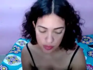 Chaturbate Live Porn of belle_katty000