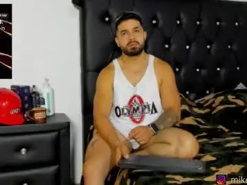 Chaturbate Adult Video Chat of mikeblaree