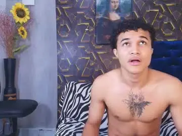 Chaturbate Nude Webcam of kim_curly_