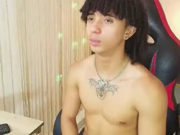 Chaturbate Sex Cam of kim_curly_