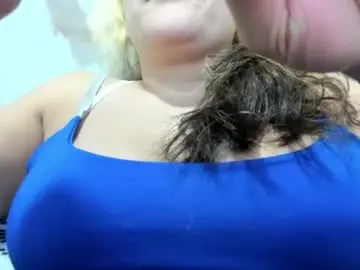Chaturbate Free Live Porn of emilia_betancourt0923