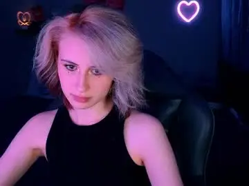 Chaturbate Live Sex Cam of keti_moon