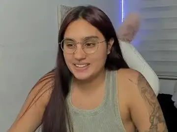 Chaturbate Sex Chat of caroline_rodriguez_9