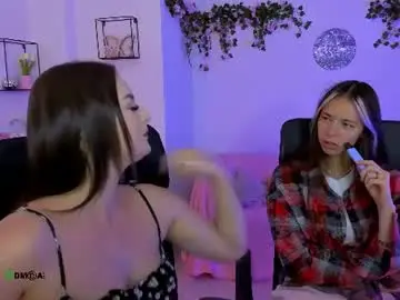 Chaturbate Live Sex Cam of lia_dream_