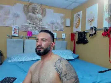 Chaturbate Live Sex Cam of dani_and_maik