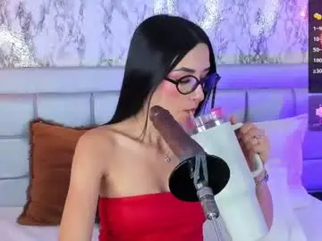 Chaturbate Free Porn Cam of kattyskinnyy