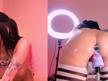 Chaturbate Live Sex Cam of remyyfox
