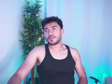 Chaturbate Live Porn of damon_frost