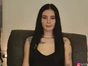 Chaturbate Live Sex Cam of sky011fall