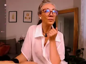 Chaturbate Adult Video Chat of sunnie_dayz