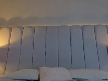 Chaturbate Best live sex cam show of emily__stef