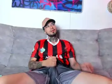 Chaturbate Live Sex of valentino_bel