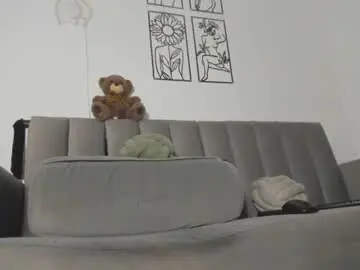 Chaturbate Best live sex cam show of melani_greyy