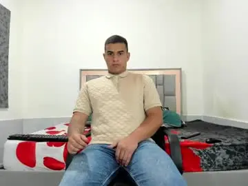 Chaturbate Live Porn of simonkeler
