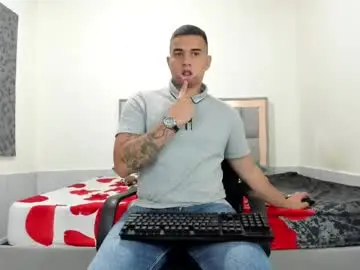 Chaturbate Live Sex of simonkeler
