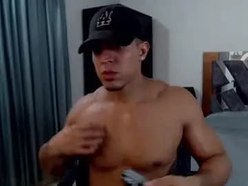 Chaturbate Free Live Porn of frank_heaven_shore