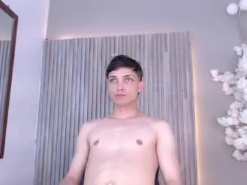 Chaturbate Live Porn of jay_smile
