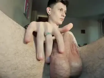 Chaturbate Watch Live Sex Cams of kevin_hornyyy