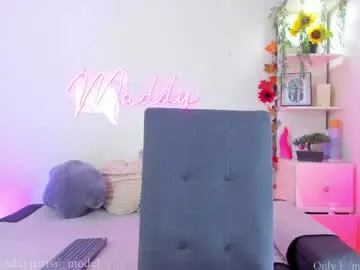 Chaturbate Adult Webcams of maddy_parisi