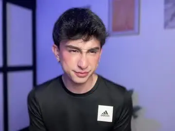 Chaturbate Nude Webcam of sweettaaron