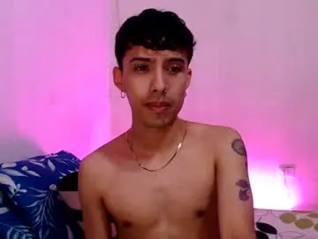 Chaturbate Live Sex Cam of alexis21_