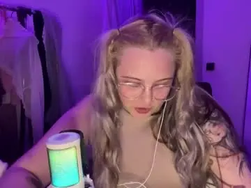 Chaturbate Free Live Porn of rheascalet
